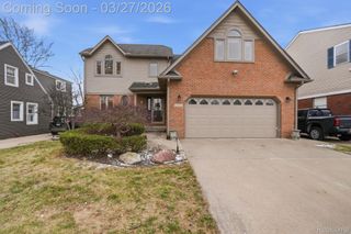 22432 Pointe Drive, St. Clair Shores, MI 48081