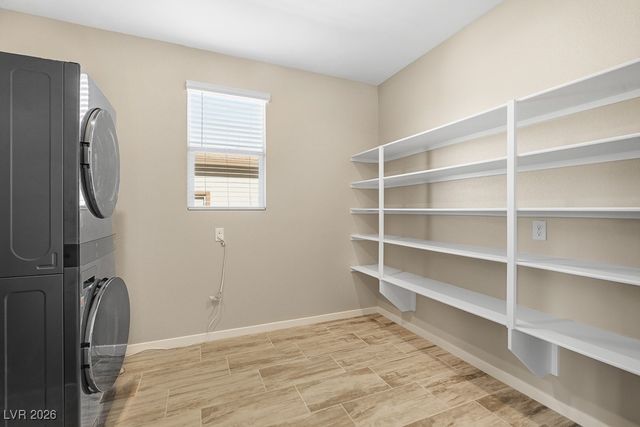 194 Viento Ridge Street, Henderson, NV 89012