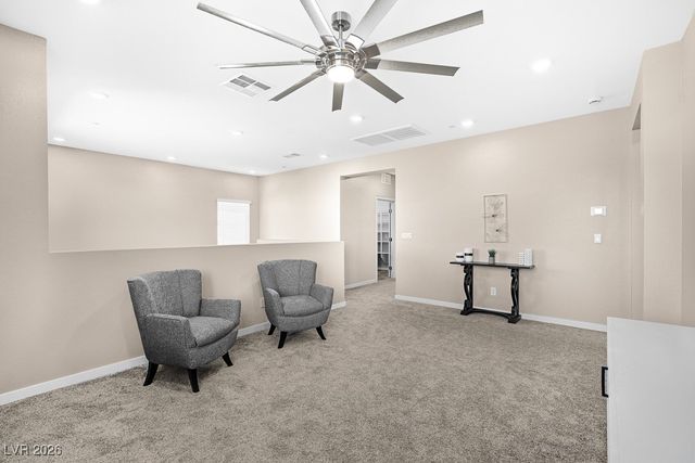 194 Viento Ridge Street, Henderson, NV 89012