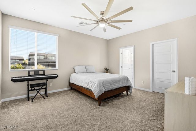 194 Viento Ridge Street, Henderson, NV 89012