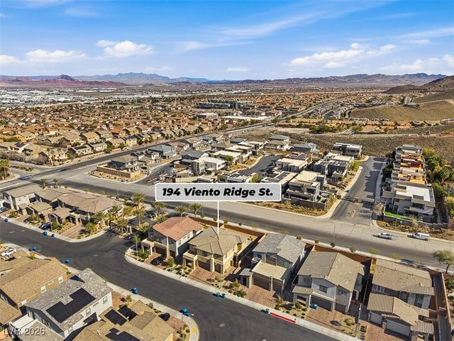 194 Viento Ridge Street, Henderson, NV 89012