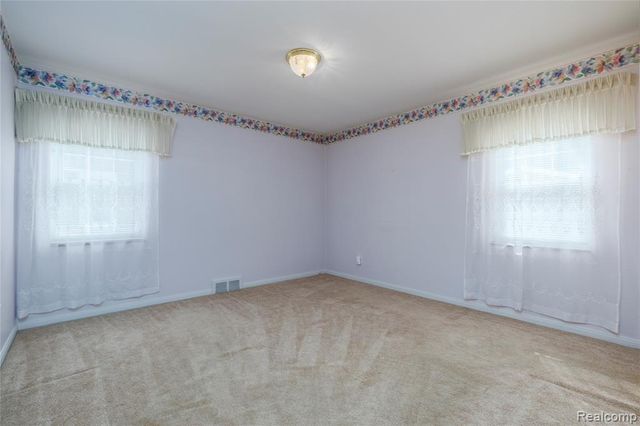 20514 Lochmoor Street, Harper Woods, MI 48225