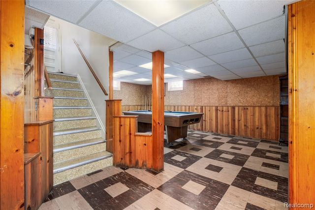 20514 Lochmoor Street, Harper Woods, MI 48225