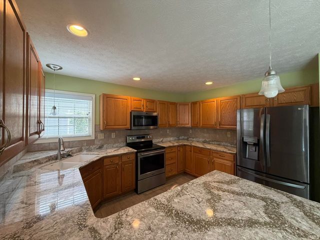 324 Plateau Drive, Lafayette, IN 47909