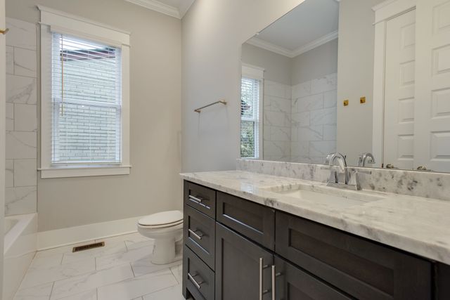 718 S 13th St, Nashville, TN 37206