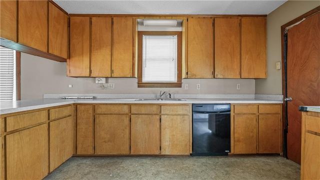 5407 RUTLAND Road, Alexandria, LA 71302