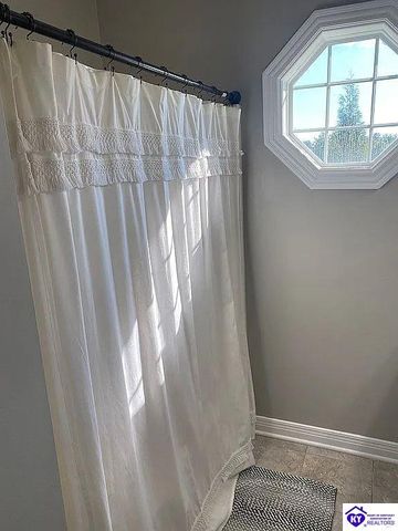 109 Hamshire Court, Bardstown, KY 40004