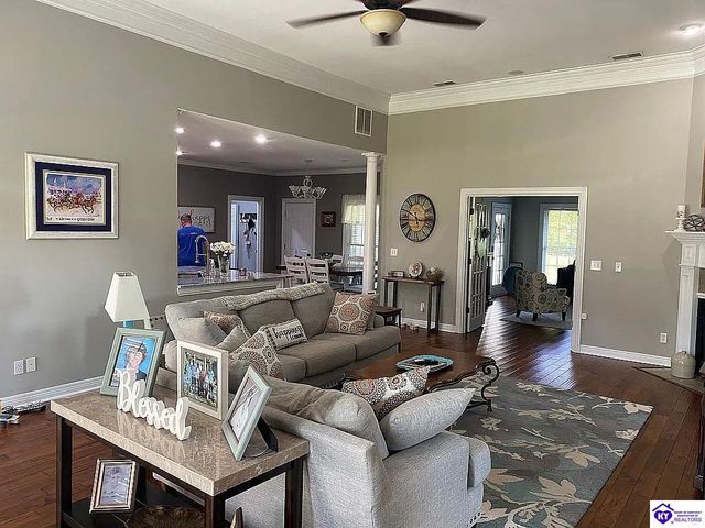 109 Hamshire Court, Bardstown, KY 40004