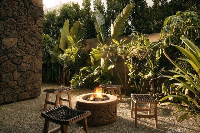 3710 Goodland Avenue, Studio City, CA 91604