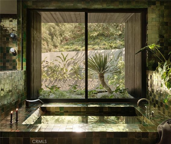 3710 Goodland Avenue, Studio City, CA 91604