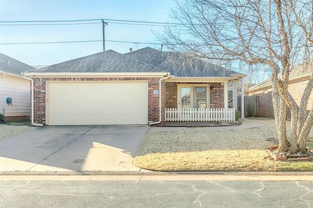 2455 Manchester Drive 37, Oklahoma City, OK 73120