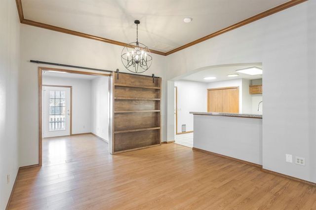 2455 Manchester Drive 37, Oklahoma City, OK 73120