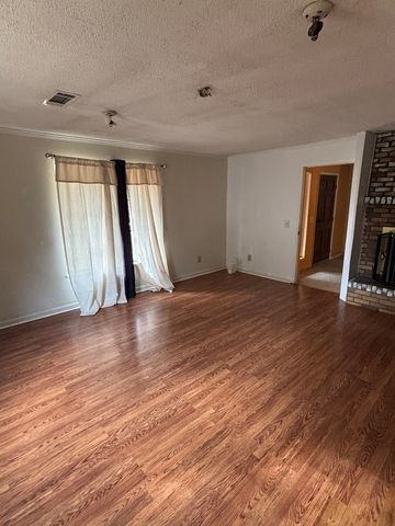 479 County Road 30, Ozark, AL 36360