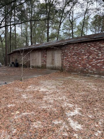 479 County Road 30, Ozark, AL 36360