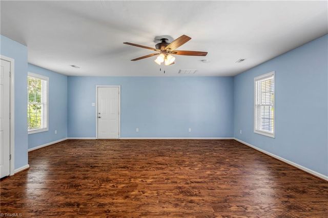 514 Beckenhill Drive, Julian, NC 27283
