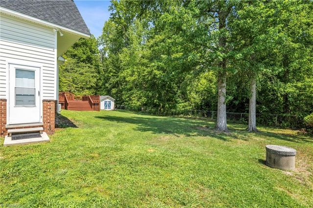 514 Beckenhill Drive, Julian, NC 27283