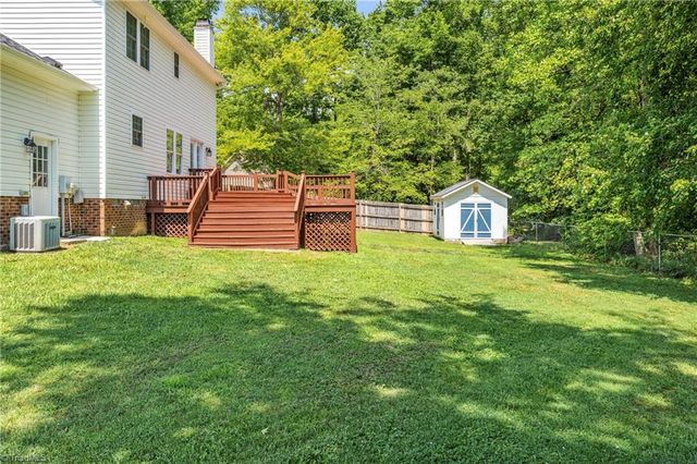 514 Beckenhill Drive, Julian, NC 27283