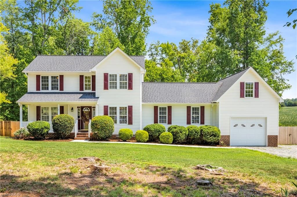 514 Beckenhill Drive, Julian, NC 27283