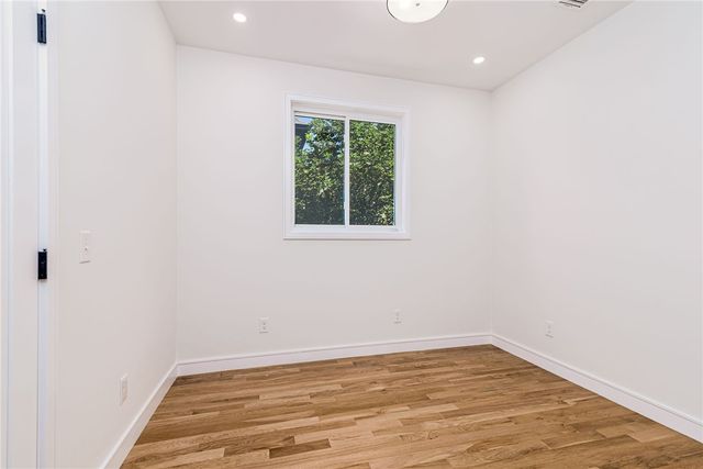 12 Daggett Court 1, Providence, RI 02906