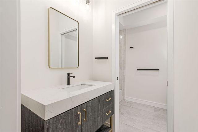 12 Daggett Court 1, Providence, RI 02906