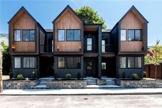 12 Daggett Court 1, Providence, RI 02906