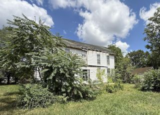 203 E Springfield Street, Everton, MO 65646