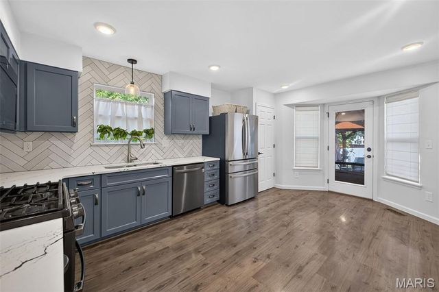 423 Highland Peak Court, O'fallon, IL 62269