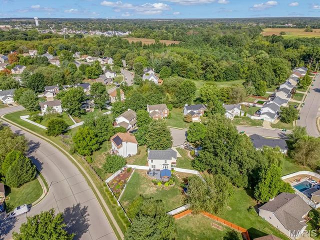 423 Highland Peak Court, O'fallon, IL 62269