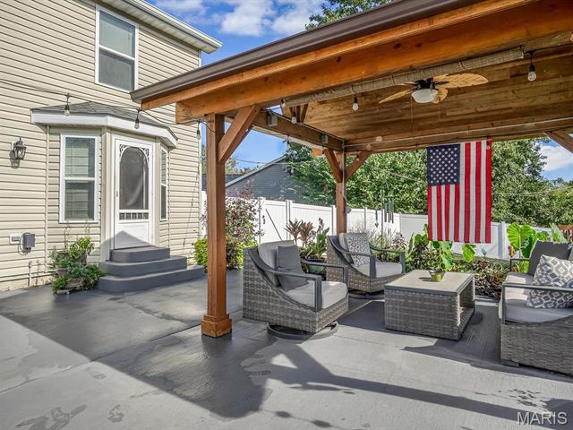 423 Highland Peak Court, O'fallon, IL 62269