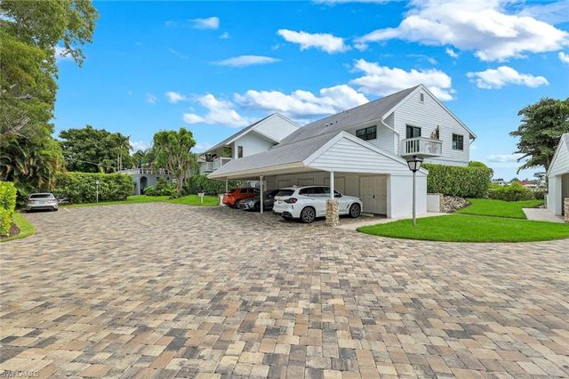 1322 Chesapeake AVE C3, Naples, FL 34102