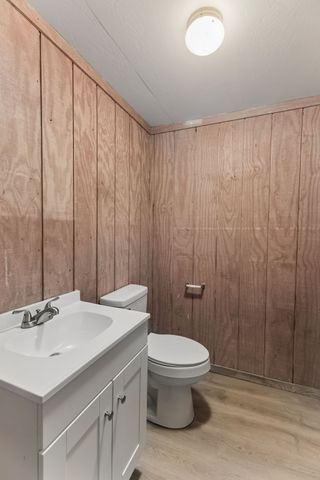 1513 Centerville Hwy, Hohenwald, TN 38462