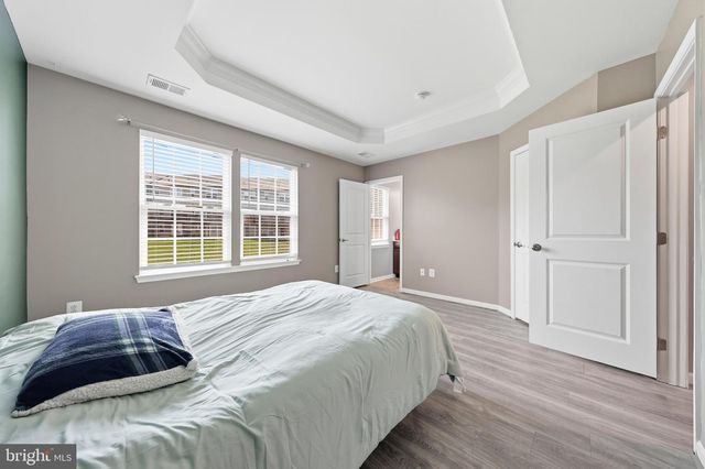 174 ONTARIO DR, Falling Waters, WV 25419