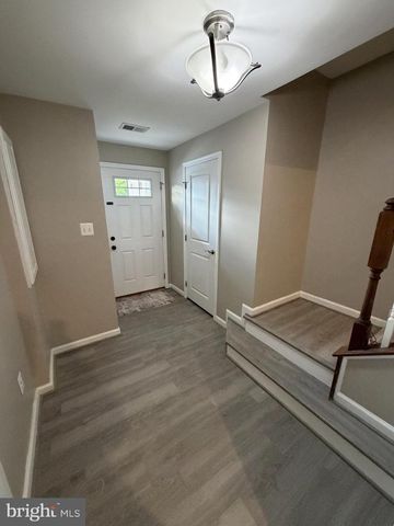 174 ONTARIO DR, Falling Waters, WV 25419