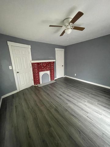 715 36 Highway, Frenchburg, KY 40322