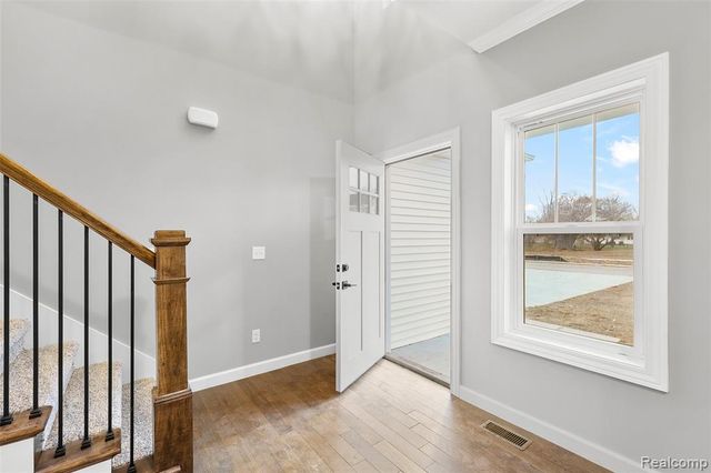 1154 Brendan Bay Drive, Grand Blanc, MI 48439