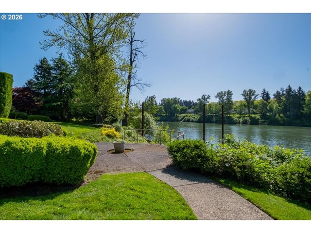8710 Sw MIAMI, Wilsonville, OR 97070