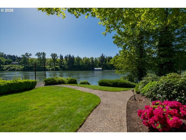 8710 Sw MIAMI, Wilsonville, OR 97070