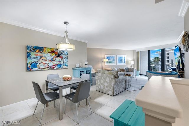 260 Seaview CT 407, Marco Island, FL 34145