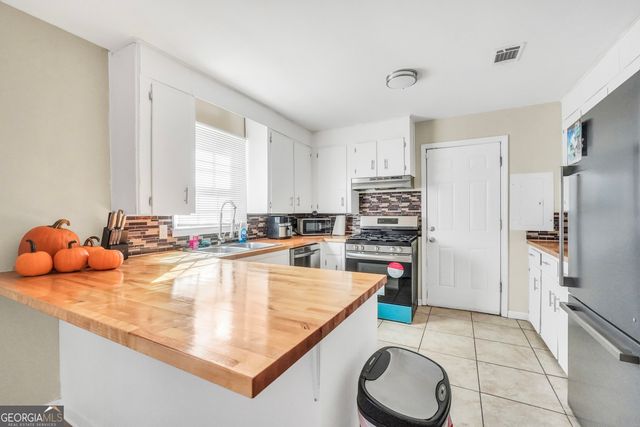 5780 Edwina Drive, Macon, GA 31206