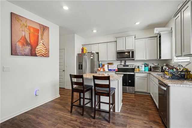 1734 Middle Brook Drive, Conyers, GA 30012