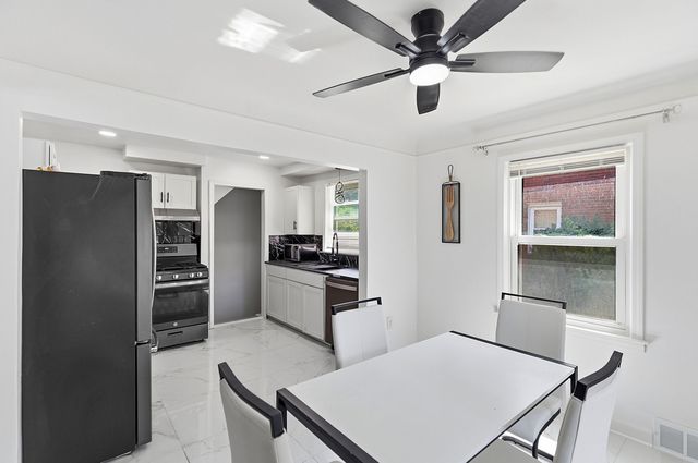 21211 Newcastle Road, Harper Woods City, MI 48225