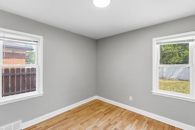 21211 Newcastle Road, Harper Woods City, MI 48225