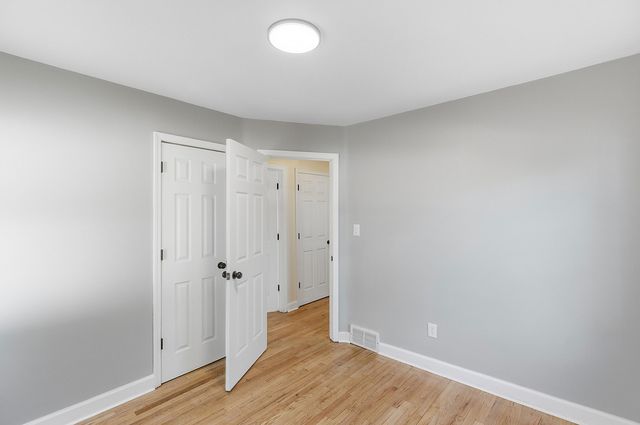 21211 Newcastle Road, Harper Woods City, MI 48225