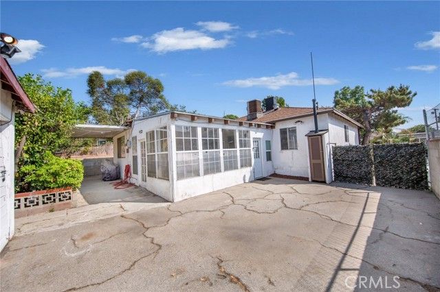 6025 Willowcrest Avenue, North Hollywood (los Angeles), CA 91606