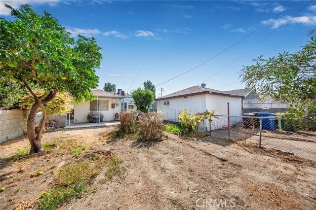 6025 Willowcrest Avenue, North Hollywood (los Angeles), CA 91606