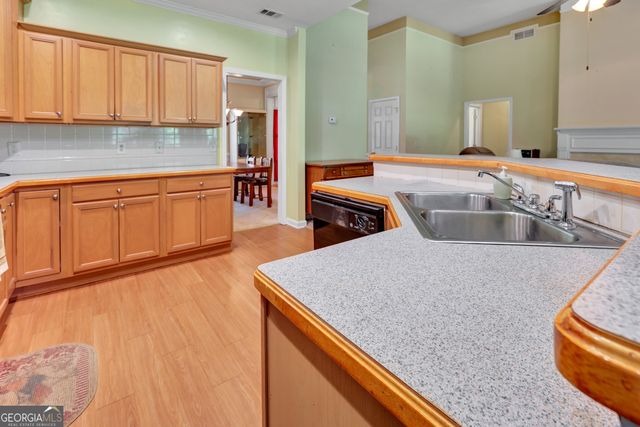 95 Blue Grass Way, Oxford, GA 30054