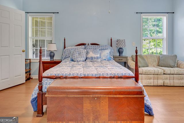 95 Blue Grass Way, Oxford, GA 30054