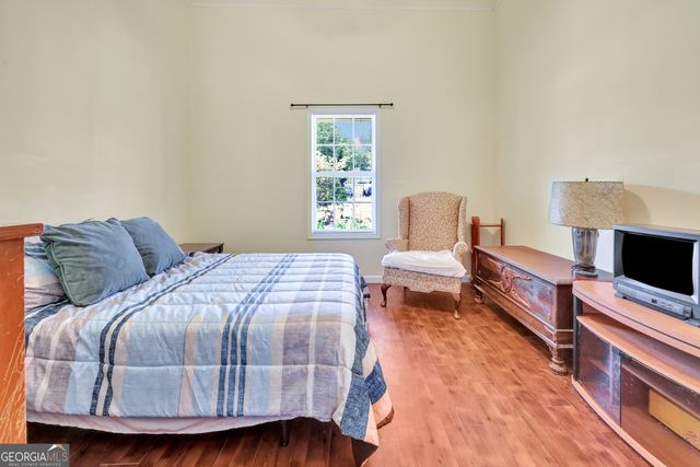 95 Blue Grass Way, Oxford, GA 30054