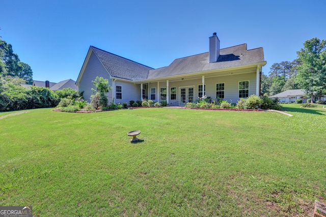 95 Blue Grass Way, Oxford, GA 30054