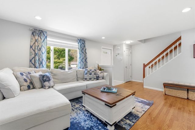 4904 Heatherwood Ln 4904, Peabody, MA 01960